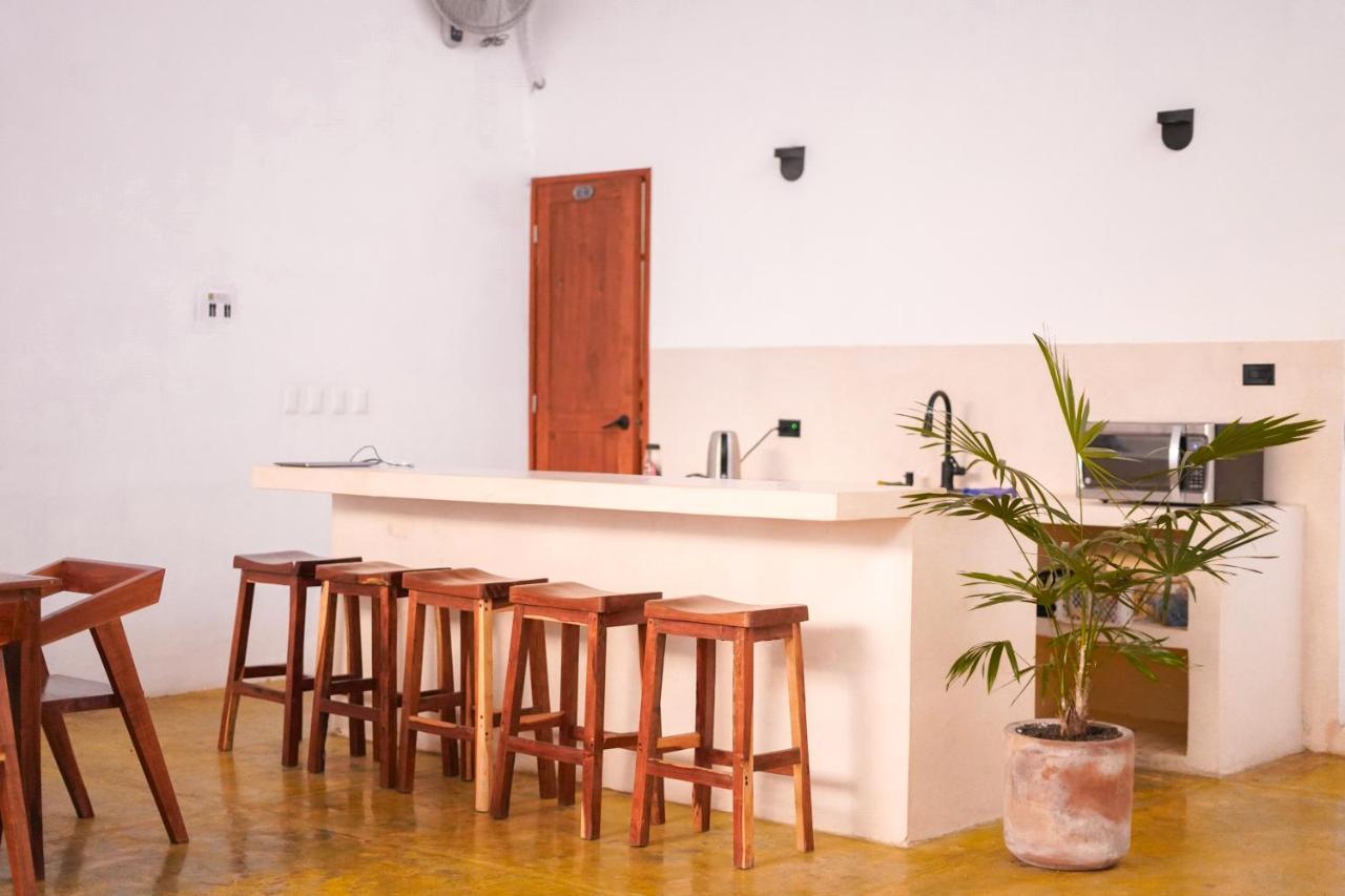 Freelance Hostel Tulum Esterno foto